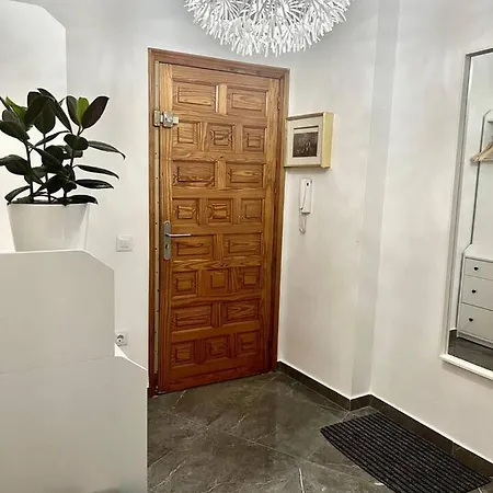 Amplio Apartamento Tranquilo Cerca De La Playa Roses Esterno foto
