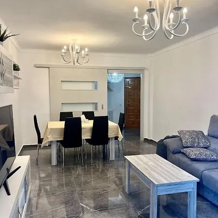 Amplio Apartamento Tranquilo Cerca De La Playa Roses Esterno foto